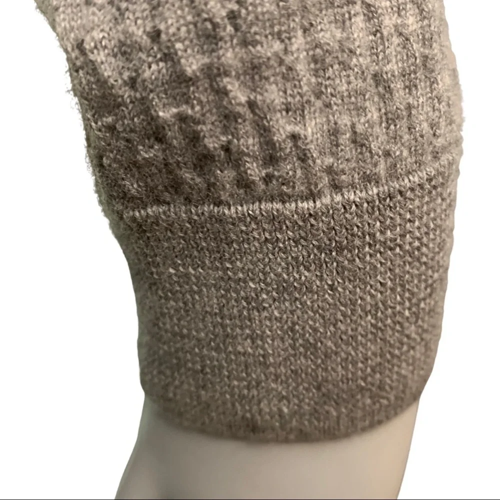 A.P.C. Paris Merino Wool Crewneck Grey Sweater - Picture 4 of 14